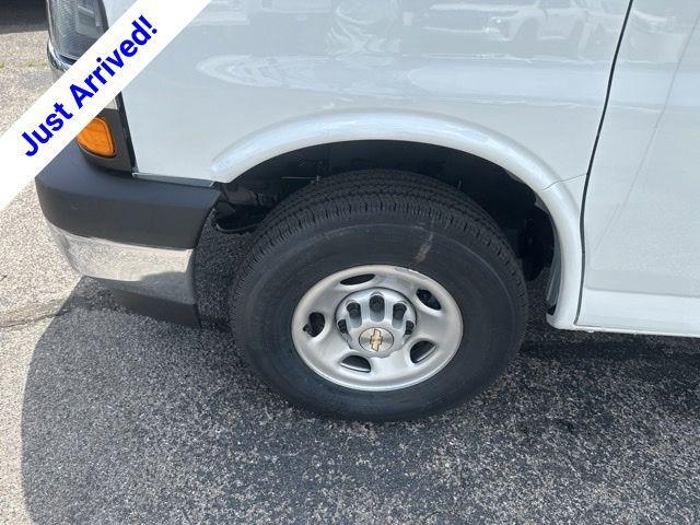 new 2026 Chevrolet Express 2500 car, priced at $48,982