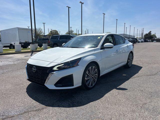 used 2025 Nissan Altima car, priced at $27,425