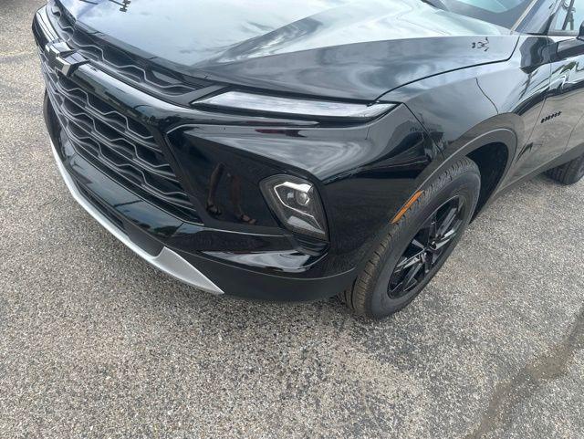 new 2026 Chevrolet Blazer car, priced at $34,290