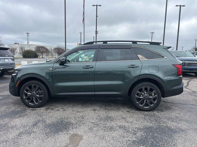 used 2021 Kia Sorento car, priced at $21,717