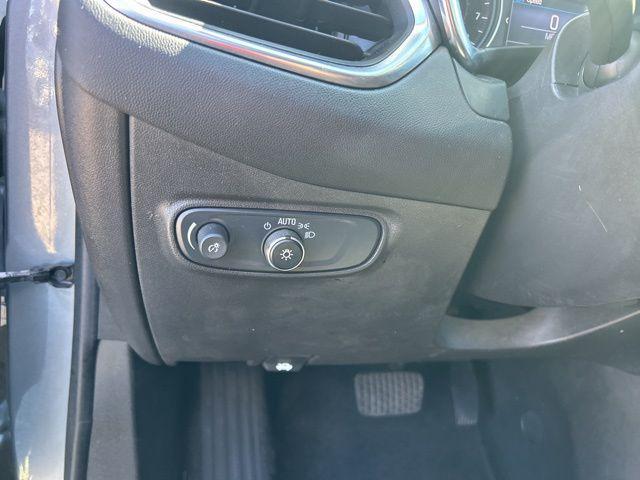 used 2023 Chevrolet Equinox car, priced at $19,291