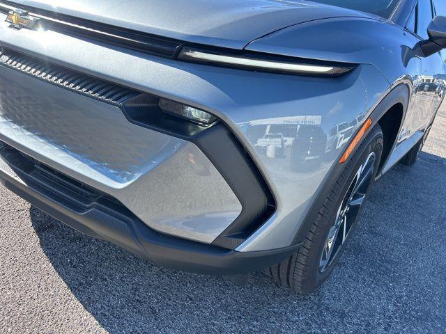 new 2026 Chevrolet Equinox EV car, priced at $29,835