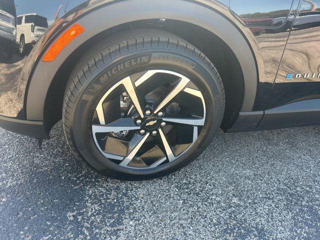 new 2026 Chevrolet Equinox EV car, priced at $30,094