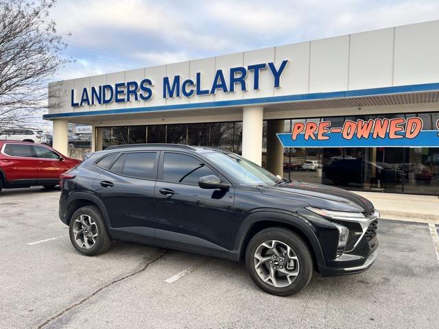 used 2024 Chevrolet Trax car, priced at $19,448