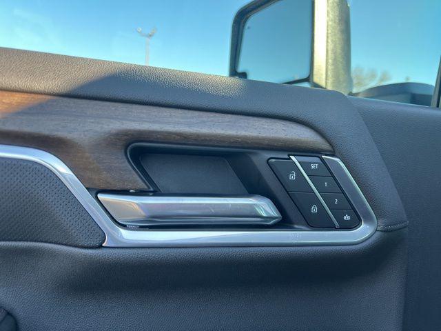 new 2026 Chevrolet Silverado 2500 car, priced at $71,730