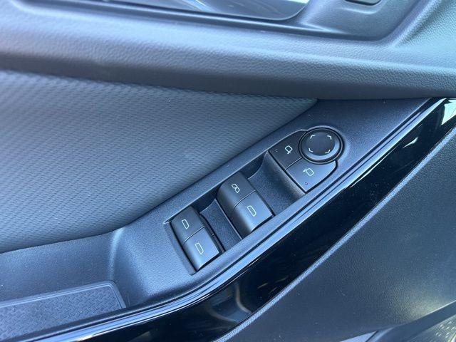 new 2026 Chevrolet Equinox car, priced at $29,485