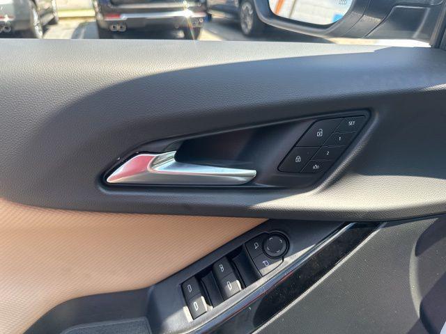 new 2026 Chevrolet Equinox car, priced at $33,285