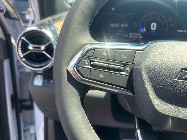 new 2026 Chevrolet Equinox car, priced at $33,285