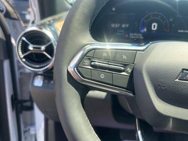 new 2026 Chevrolet Equinox car, priced at $33,285