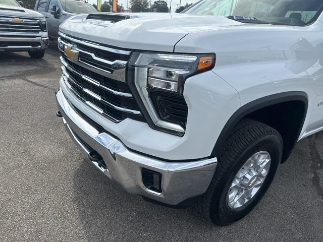new 2026 Chevrolet Silverado 2500 car, priced at $57,685