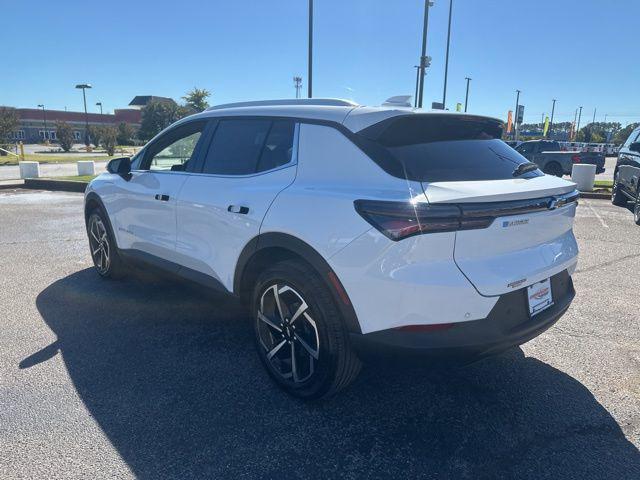 new 2026 Chevrolet Equinox EV car, priced at $37,412