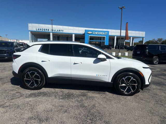 new 2026 Chevrolet Equinox EV car, priced at $37,412