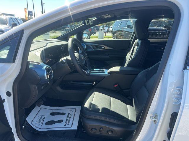 new 2026 Chevrolet Equinox EV car, priced at $37,412