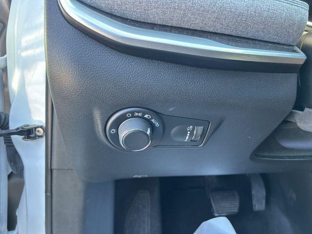 used 2023 Jeep Compass car, priced at $19,620