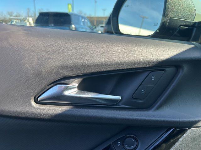 new 2026 Chevrolet Equinox car, priced at $31,640