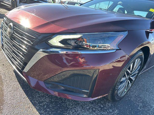 used 2024 Nissan Altima car, priced at $17,381