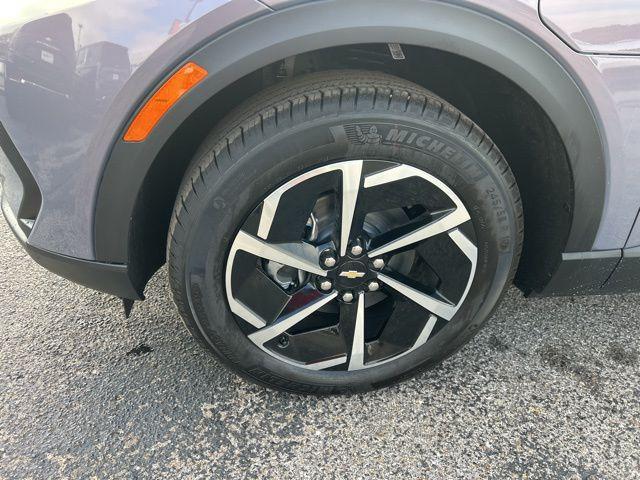 new 2026 Chevrolet Equinox EV car, priced at $31,994