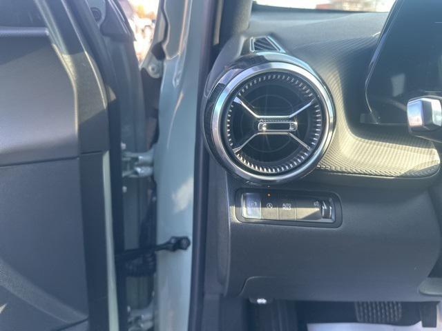 new 2026 Chevrolet Equinox car, priced at $27,990