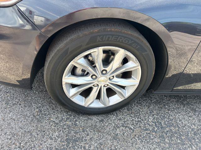 used 2023 Chevrolet Malibu car, priced at $19,556