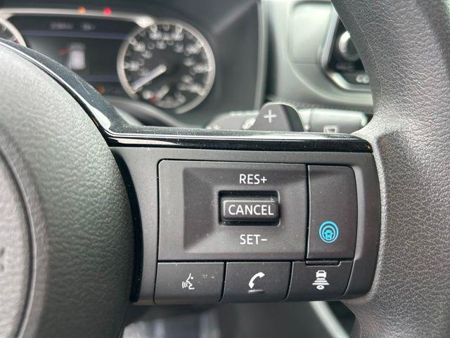 used 2023 Nissan Rogue car, priced at $22,018