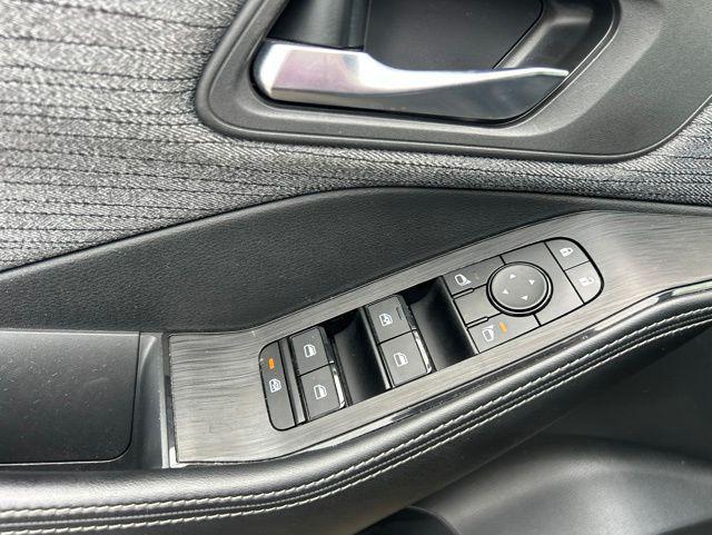 used 2023 Nissan Rogue car, priced at $22,018