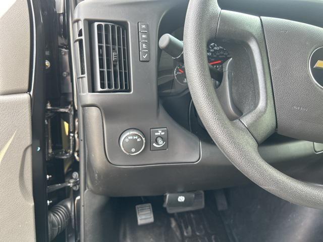 new 2025 Chevrolet Express 2500 car, priced at $39,275