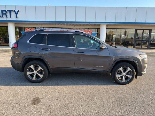 used 2019 Jeep Cherokee car, priced at $17,757