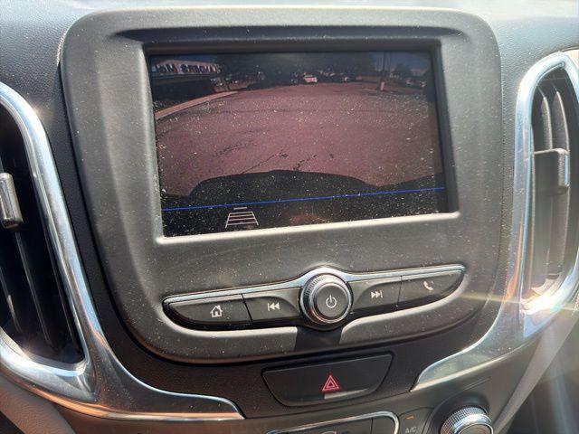 used 2021 Chevrolet Equinox car, priced at $18,994