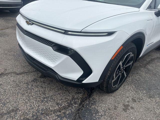 new 2026 Chevrolet Equinox EV car, priced at $30,594