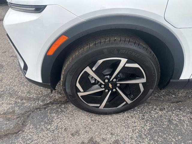 new 2026 Chevrolet Equinox EV car, priced at $30,594