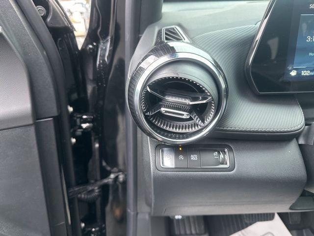 new 2026 Chevrolet Equinox car, priced at $27,564