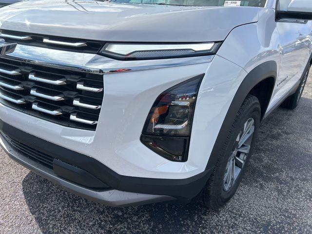 new 2026 Chevrolet Equinox car, priced at $26,355