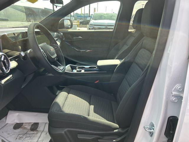 new 2026 Chevrolet Equinox car, priced at $26,355