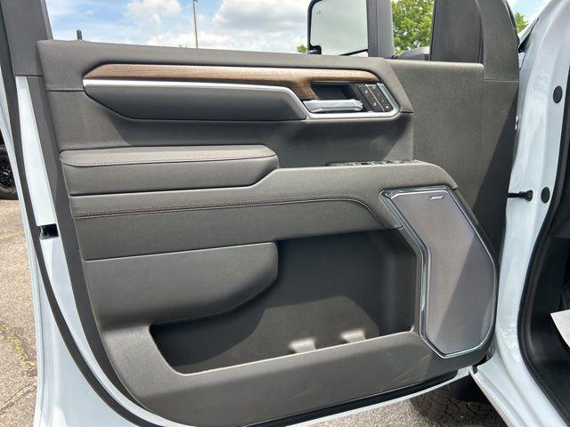 new 2026 Chevrolet Silverado 2500 car, priced at $73,150