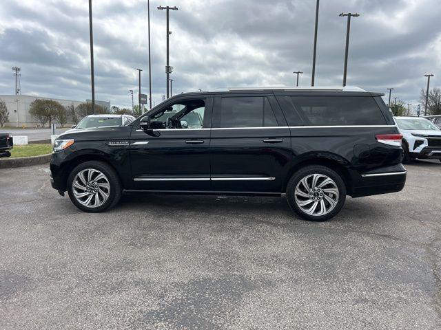 used 2022 Lincoln Navigator car, priced at $40,991
