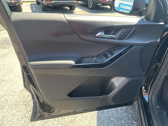 new 2026 Chevrolet Equinox car, priced at $28,640