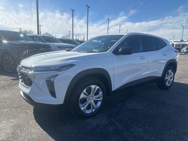 new 2026 Chevrolet Trax car, priced at $22,931