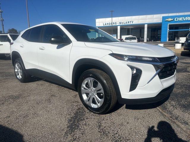 new 2026 Chevrolet Trax car, priced at $22,931