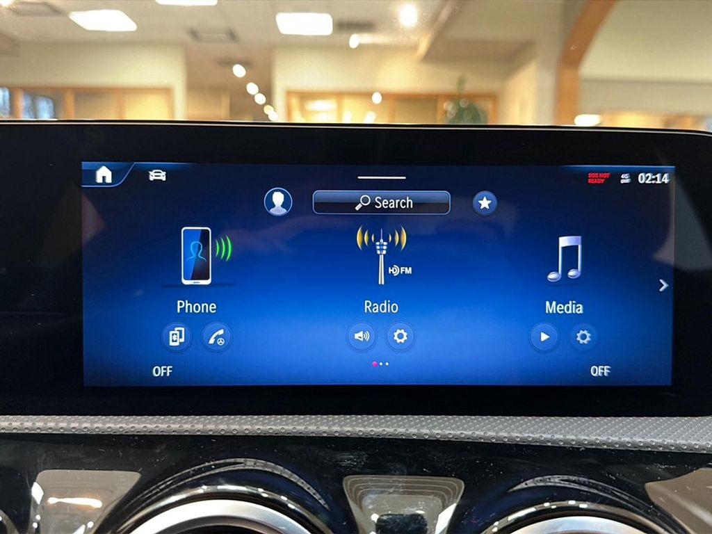 Mercedes-Benz CLA view 18