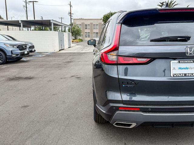 new 2026 Honda CR-V Hybrid car, priced at $41,675