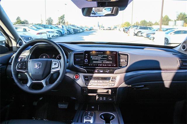 new 2025 Honda Ridgeline car, priced at $45,135