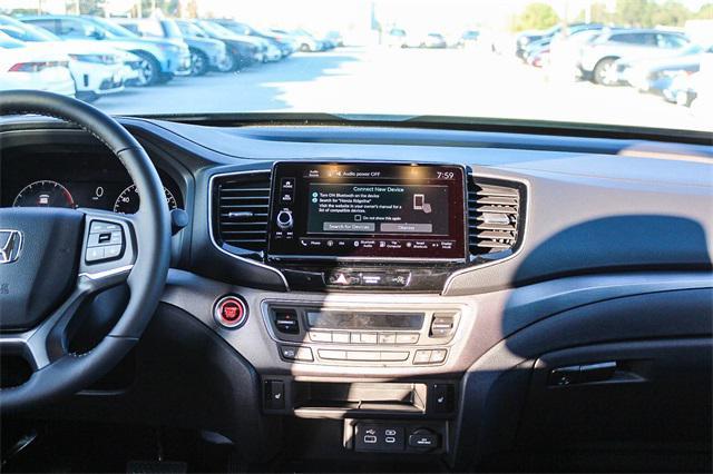 new 2025 Honda Ridgeline car, priced at $45,135