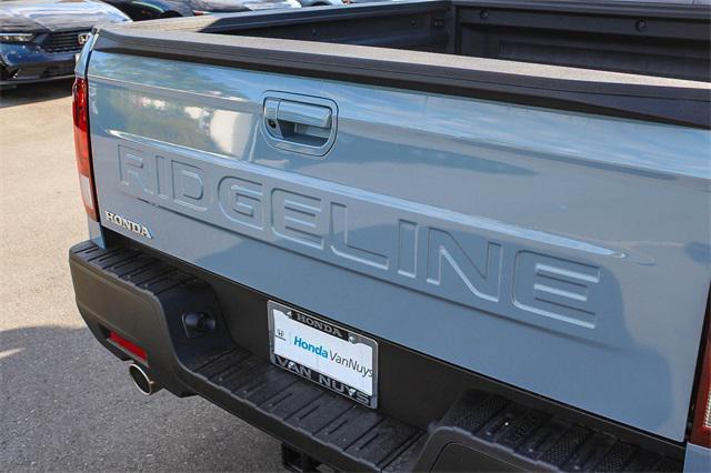 new 2025 Honda Ridgeline car, priced at $44,885