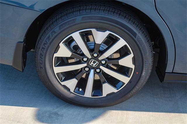 new 2026 Honda Odyssey car, priced at $44,290