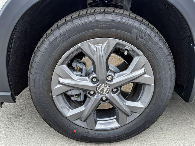 new 2027 Honda HR-V car, priced at $30,090