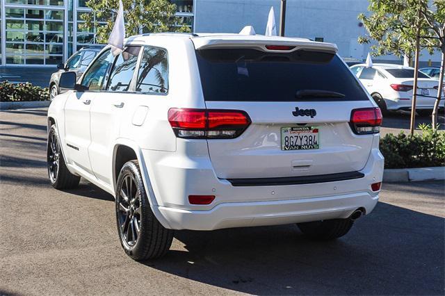 used 2018 Jeep Grand Cherokee car, priced at $15,491