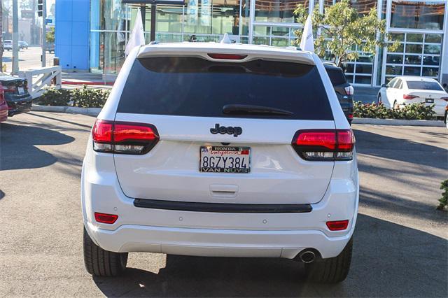 used 2018 Jeep Grand Cherokee car, priced at $15,491