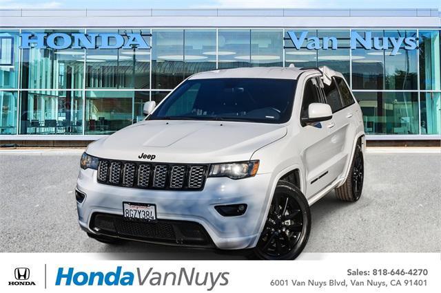 used 2018 Jeep Grand Cherokee car, priced at $15,491