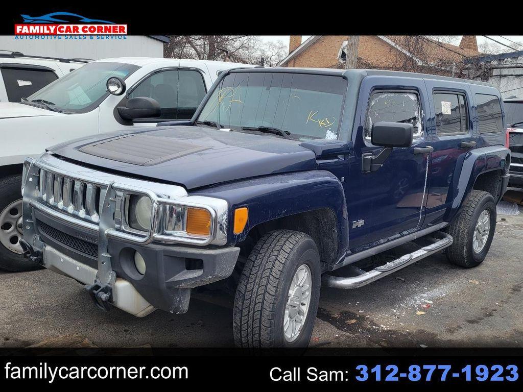 used 2009 Hummer H3 car, priced at $9,000