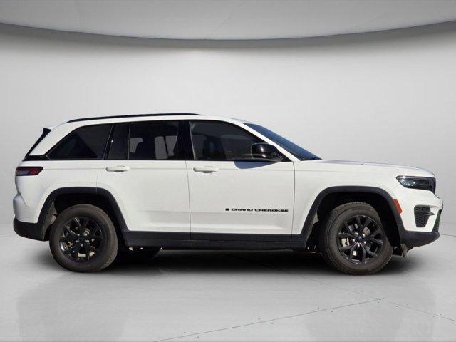 used 2024 Jeep Grand Cherokee car, priced at $28,209